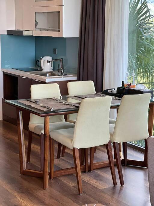 1Br - 1 Sofa Bed Luxurious 5-Stars Resort Phuc Yen Exterior foto